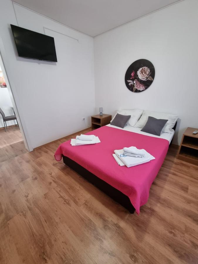 Apartments Lili Biograd Na Moru Exteriér fotografie