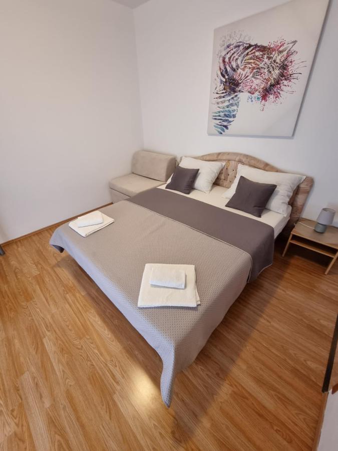 Apartments Lili Biograd Na Moru Exteriér fotografie